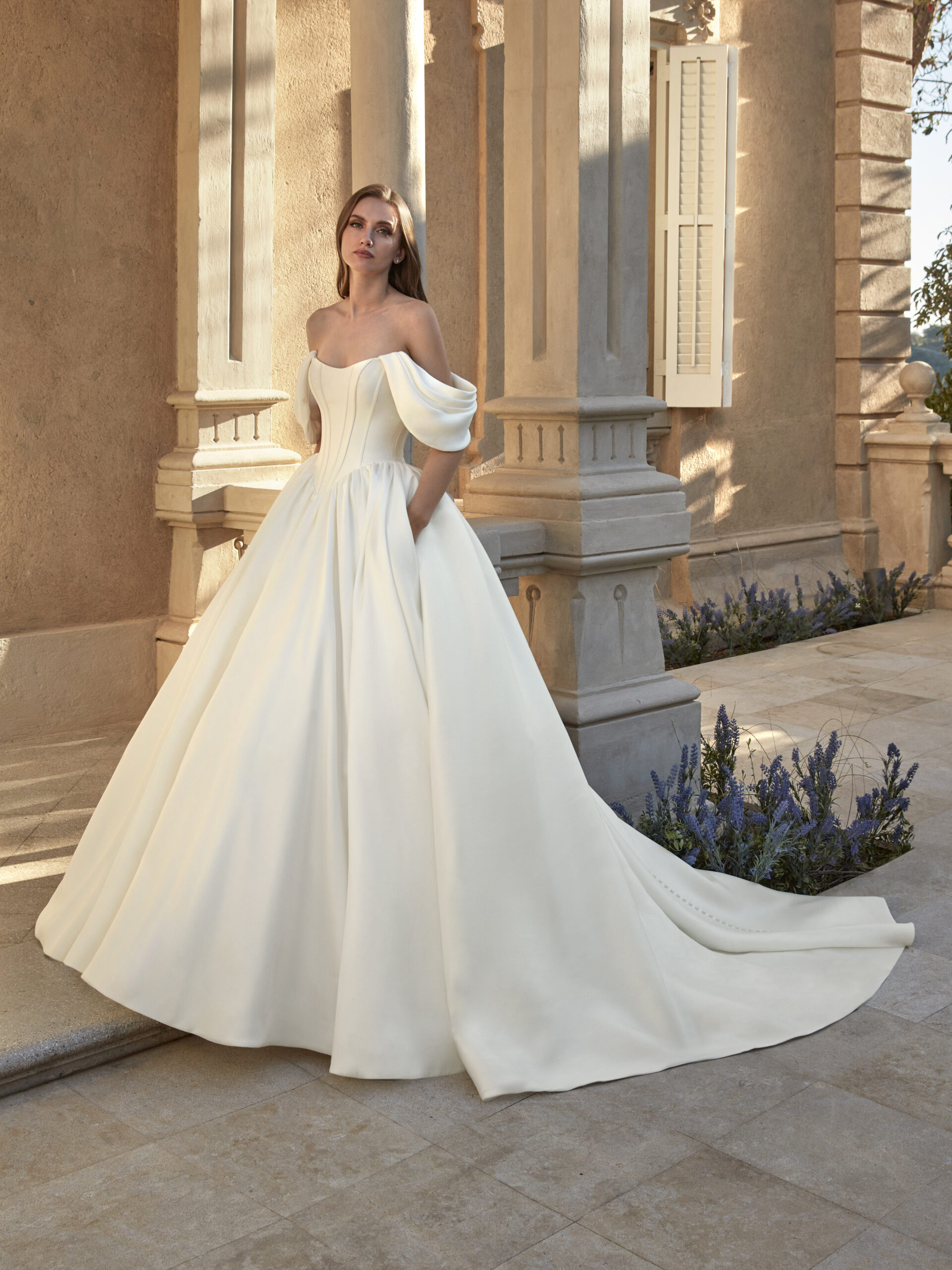 ST126BI2.665 Νύφη που φοράει το San Patrick Anabela dress