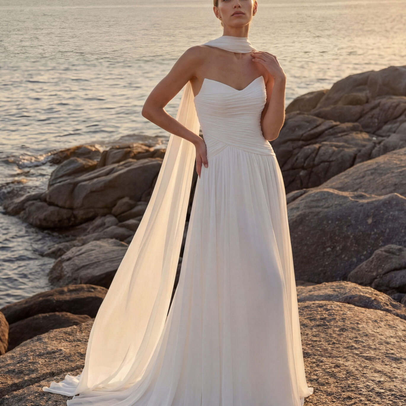 Νύφη που φοράει το Pronovias Surender dress