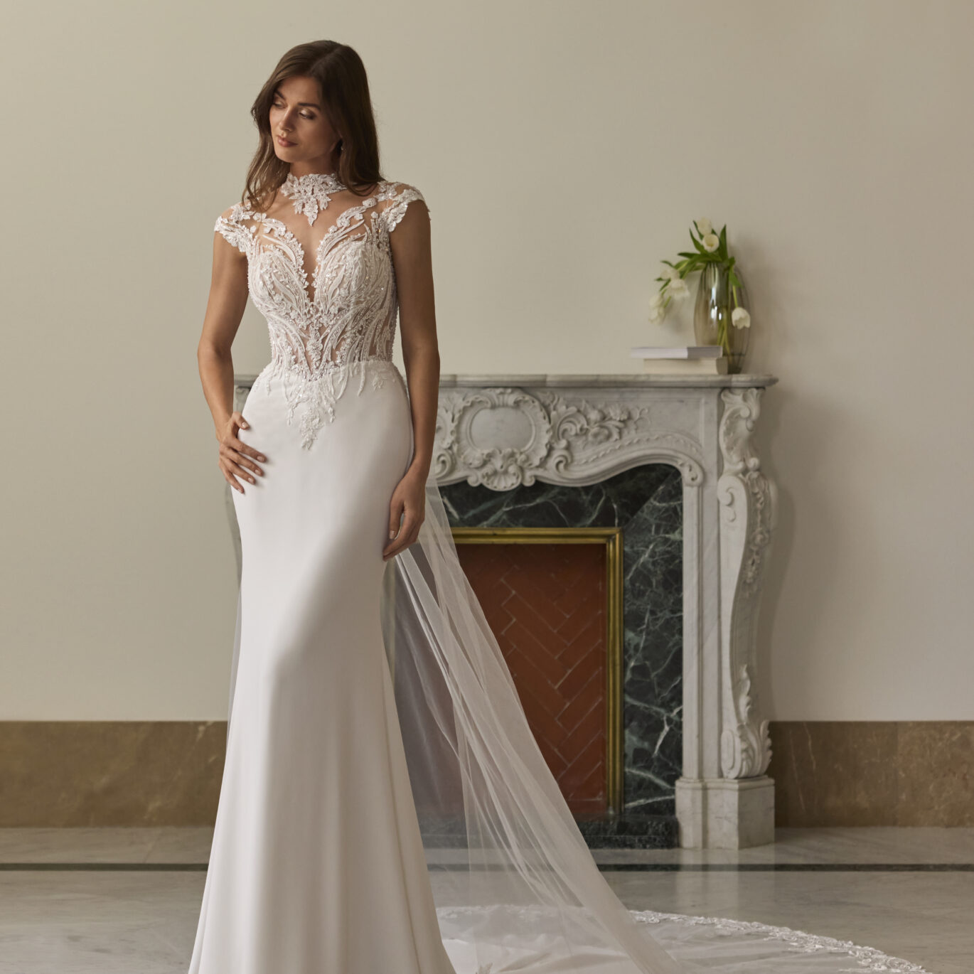 Νύφη που φοράει το San Patrick Timae dress